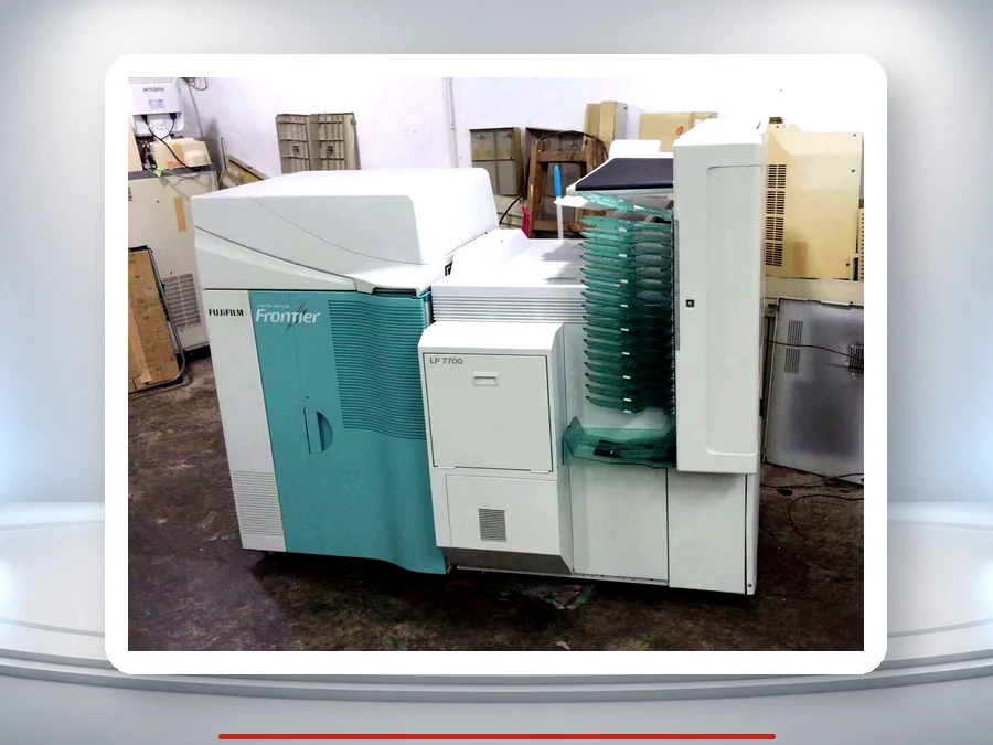 Fuji Frontier 7700 minilab printer