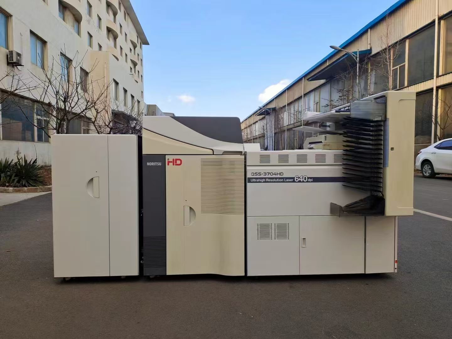 3704hd